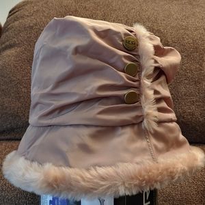NWT UGG Australia Nylon Mushroom Bucket Hat